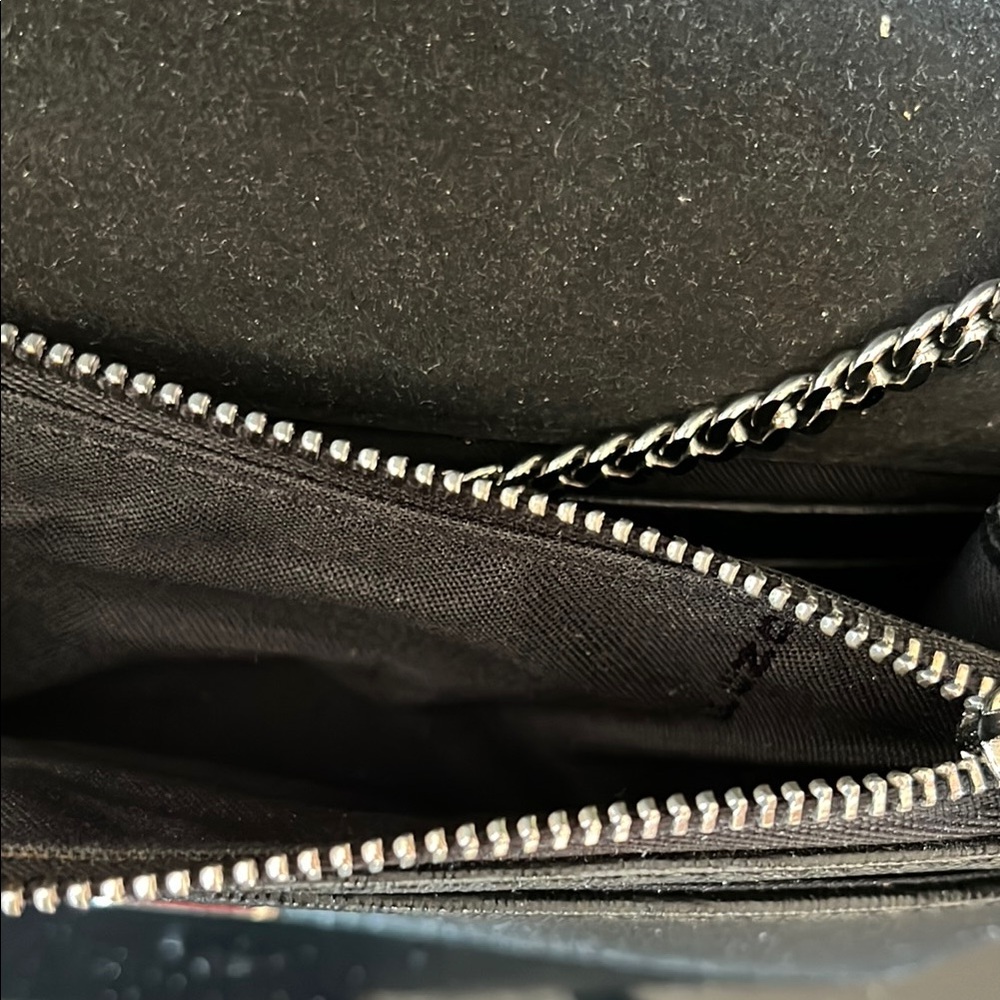 Fendi chain wallet 7 x 5 inches and half barely used  Studded  Bag with Fur - Picture 6 of 10
